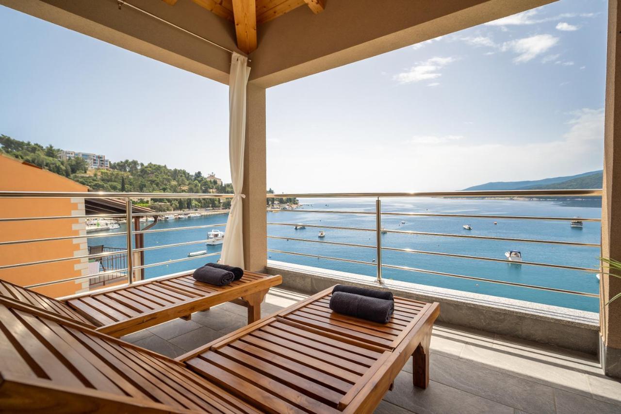 Seafront 2-Bedroom Apartment Nika - Rabac Zewnętrze zdjęcie