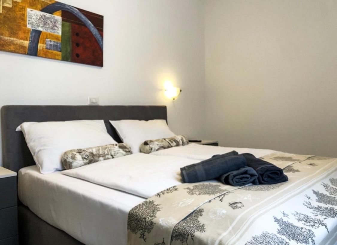 Seafront 2-Bedroom Apartment Nika - Rabac Zewnętrze zdjęcie
