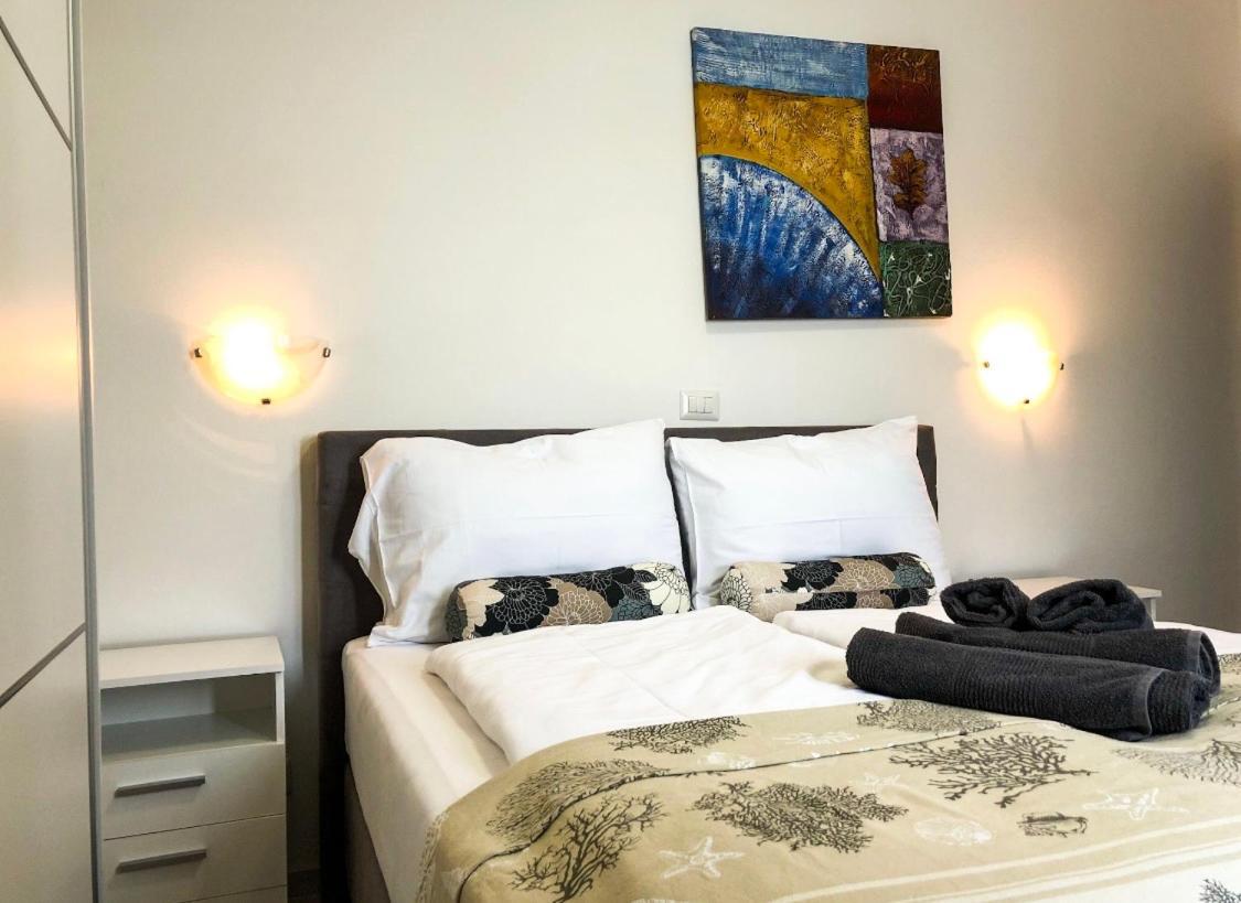 Seafront 2-Bedroom Apartment Nika - Rabac Zewnętrze zdjęcie